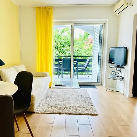 Bella 2 Apartment *